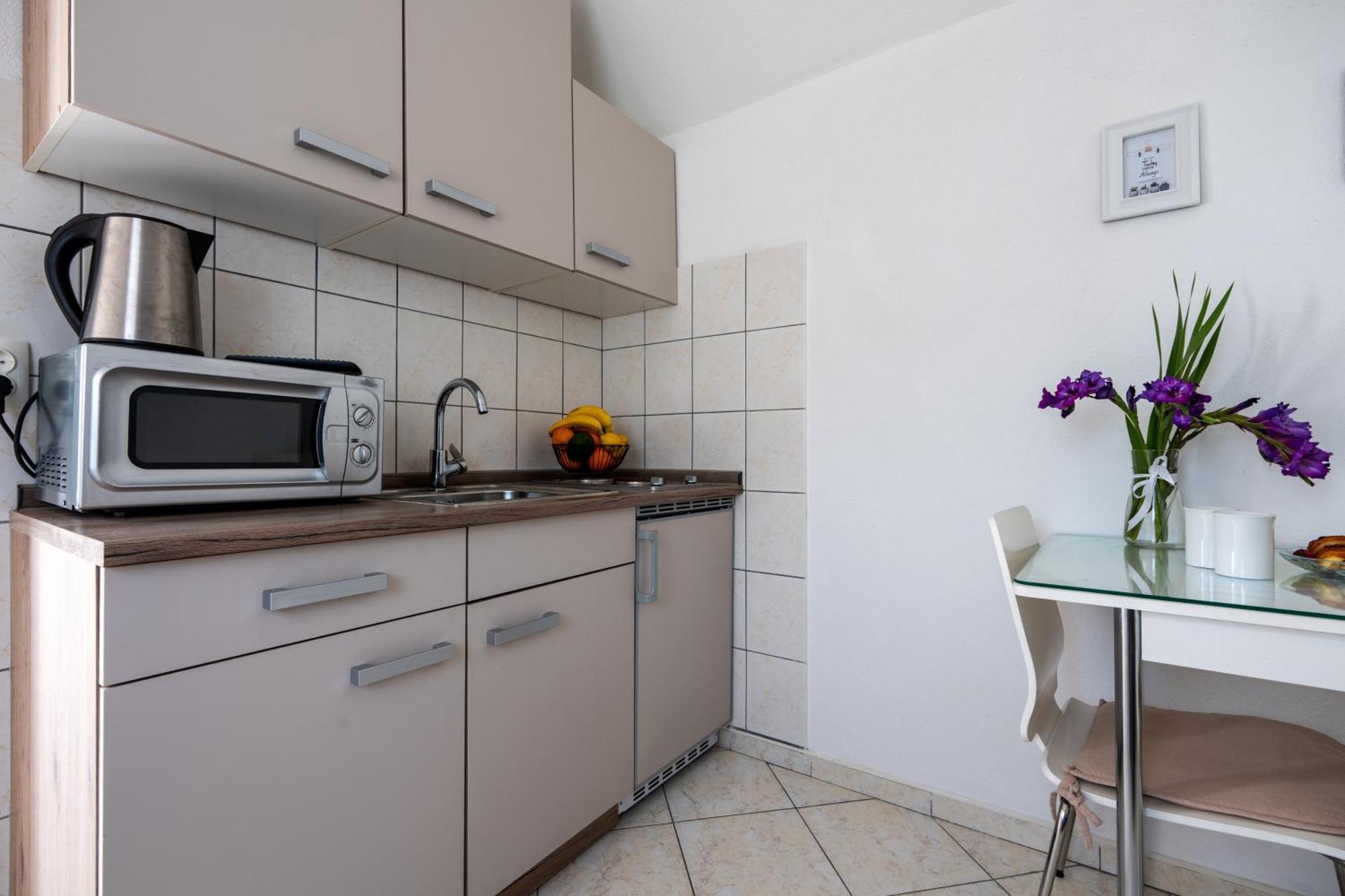 Apartmani Livaja Plano Exteriör bild