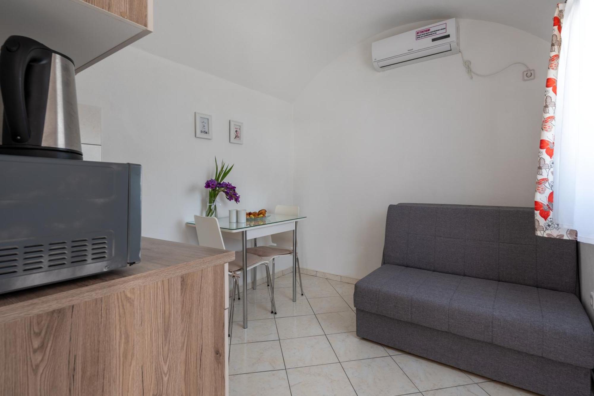 Apartmani Livaja Plano Exteriör bild