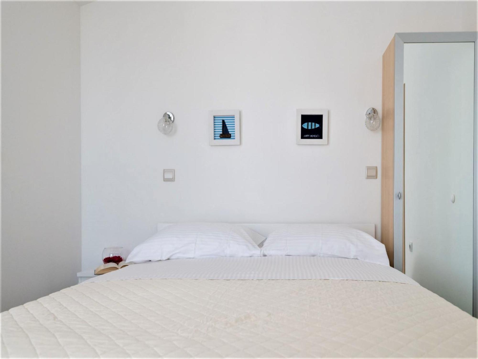 Apartmani Livaja Plano Rum bild